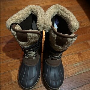 Sporto Brown and Faux Fur Winter Boots